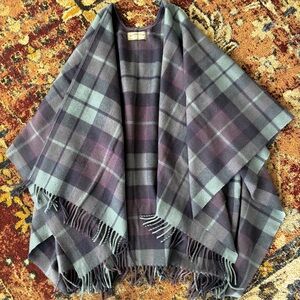 James Pringle Weavers 100% new wool Shawl